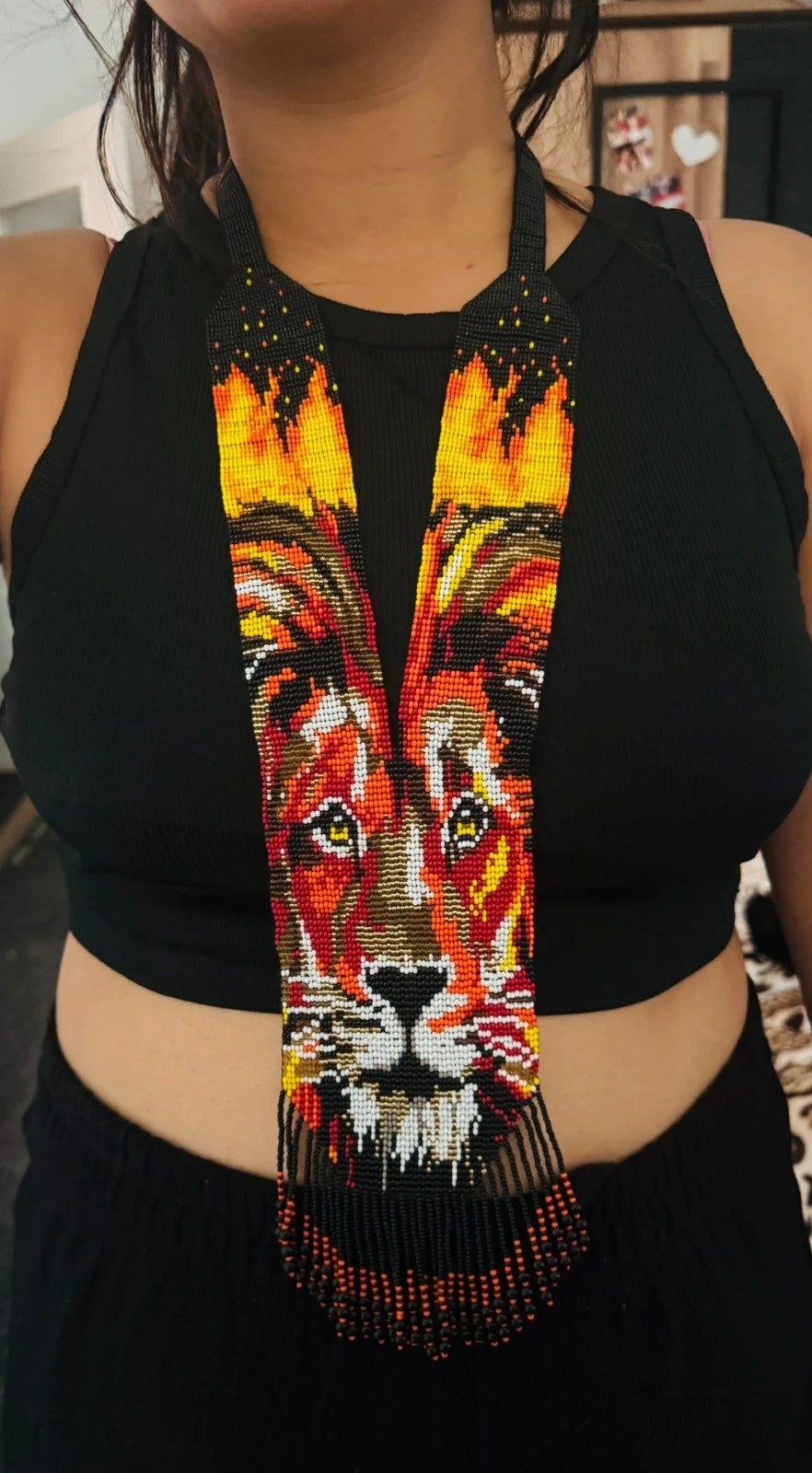 Lion necklace – view 2