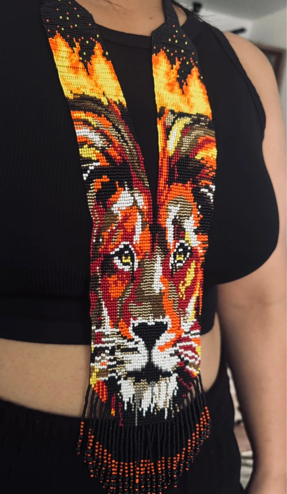 Lion necklace – view 3