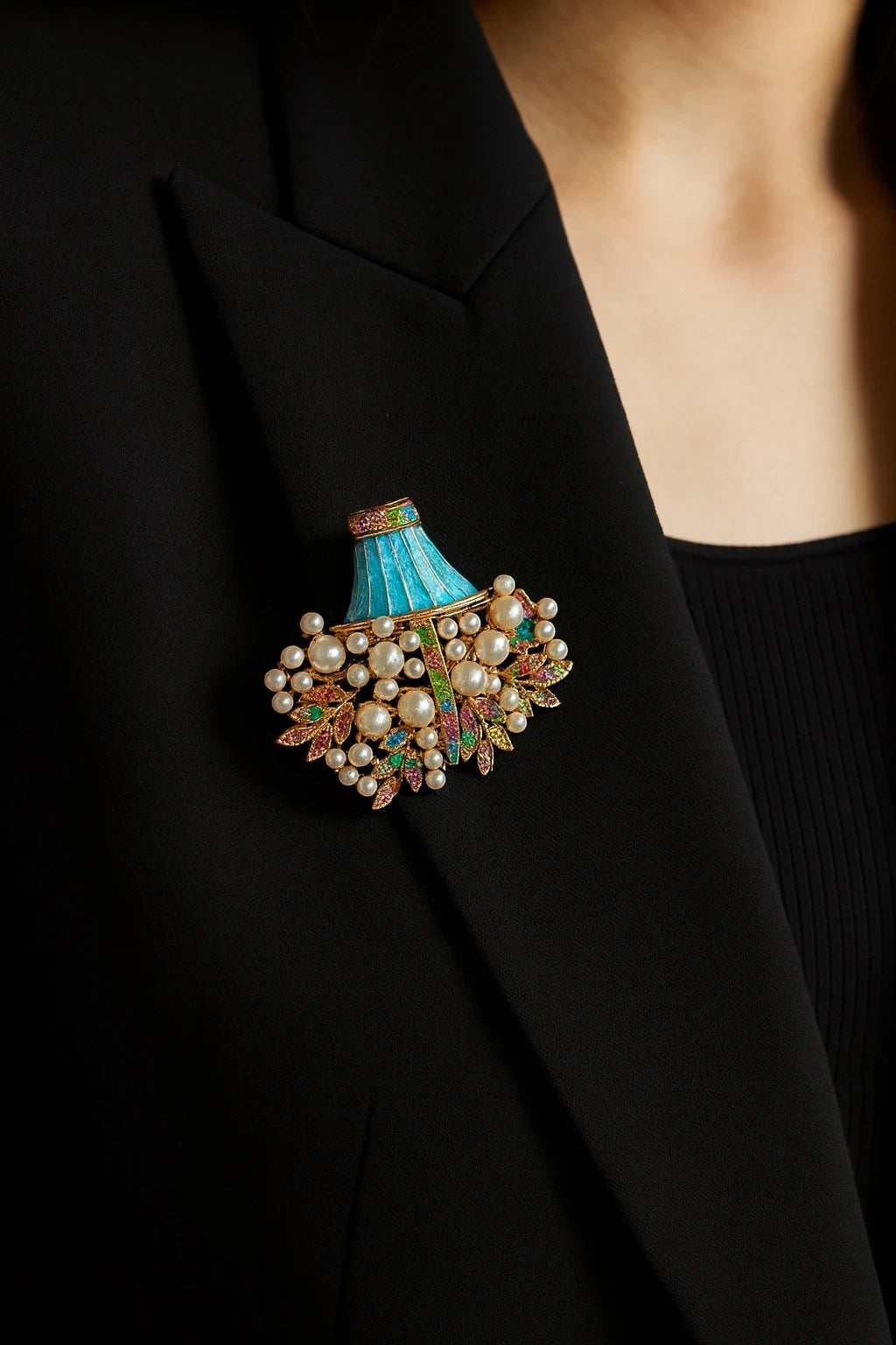 Pearl Elegant Statement Brooch with Pearls & Colorful Details