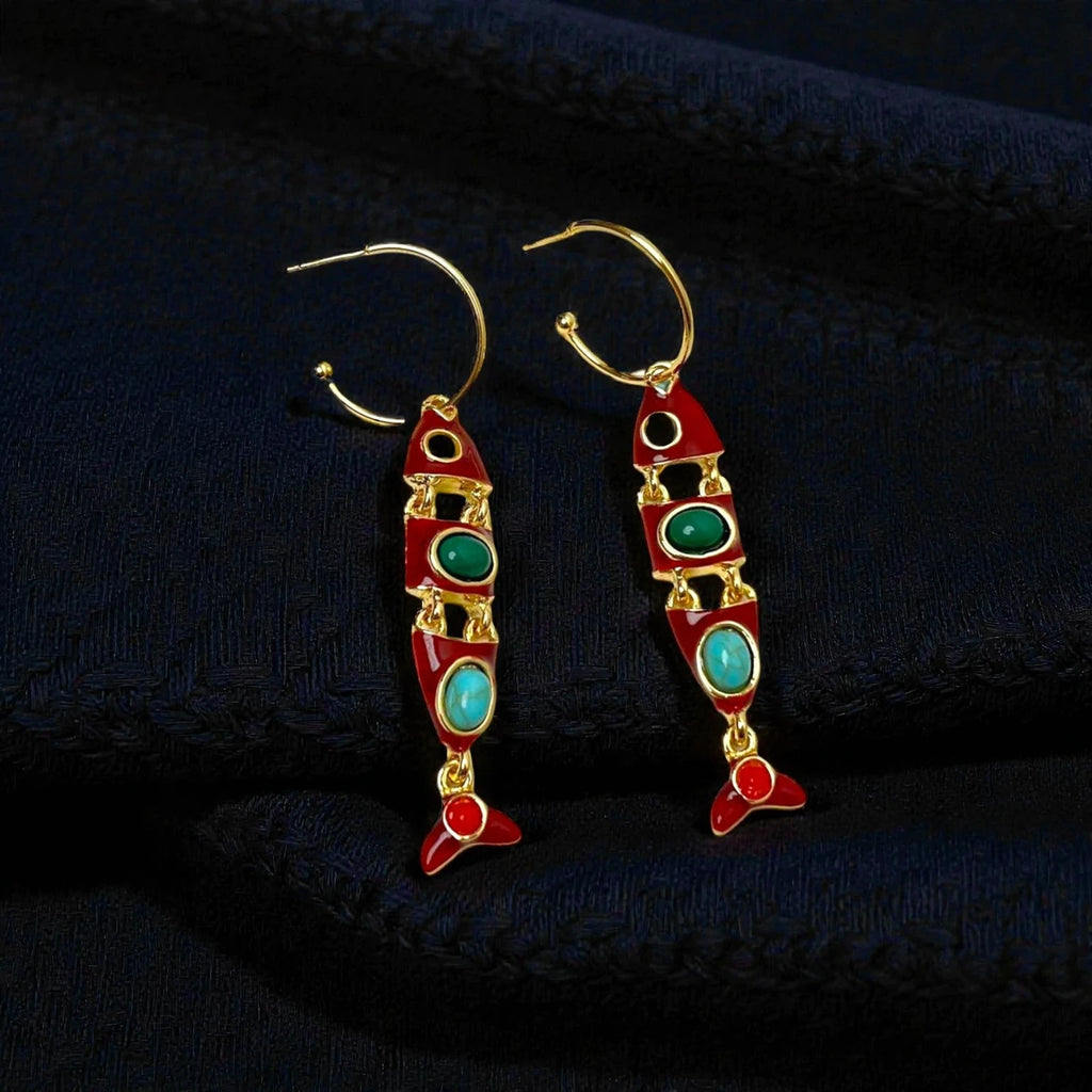 Fish Shape Pattern Earring – view 3