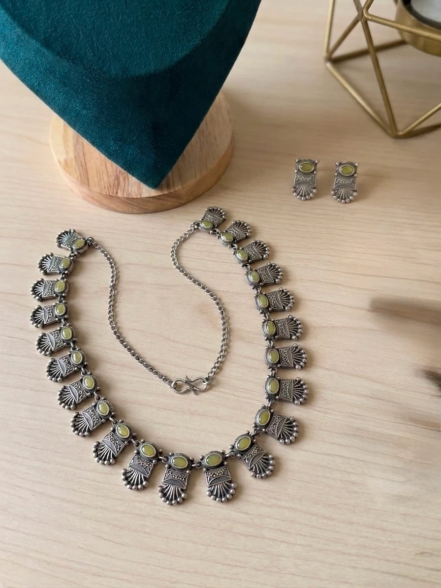 Antique-Style Oxidized Silver Necklace & Earring Set – view 2