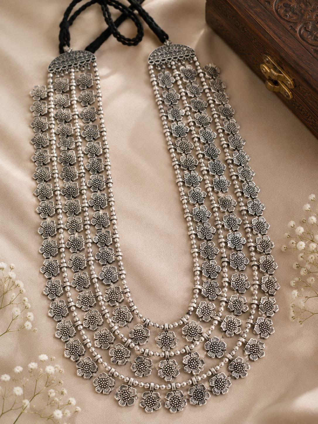 Vintage-Style Oxidised Floral Layered Necklace